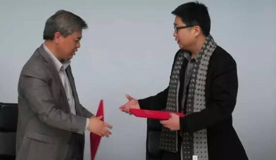 永信贵宾会217组团学习体验无锡“拈花湾”，并与MAO签署战略合作，预示着永信贵宾会217将在精品地产、产业地产、旅游地产等领域与MAO加强深度合作。