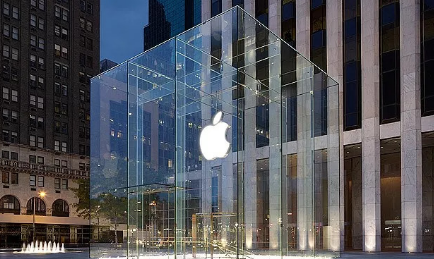 比买iphone手机更重要的，是逛苹果的地标